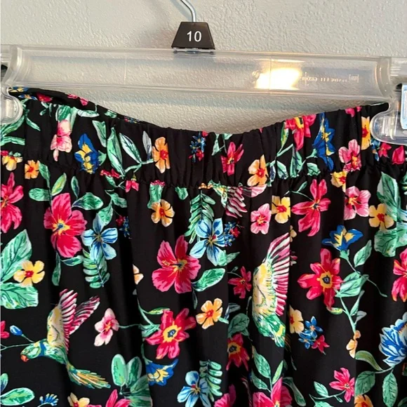 Old Navy Black Maxi Skirt with Tropical Floral & Bird Print - Picture 4 of 5